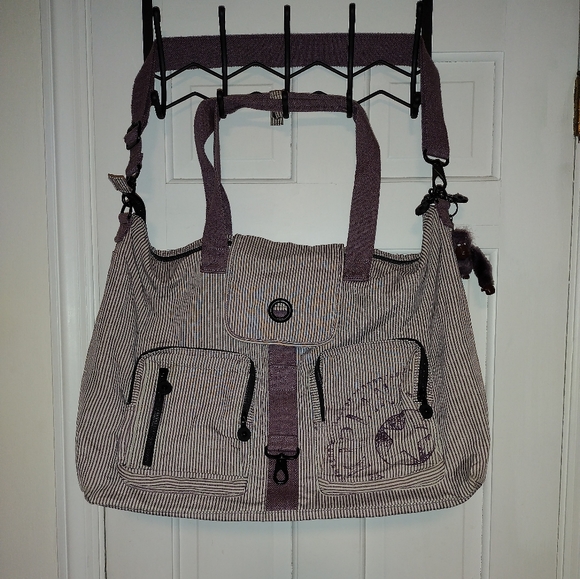 Mondo Weekender - Picture 1 of 9